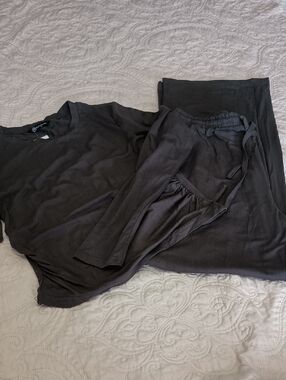 Women’s Black Lounge Pants & Top Set